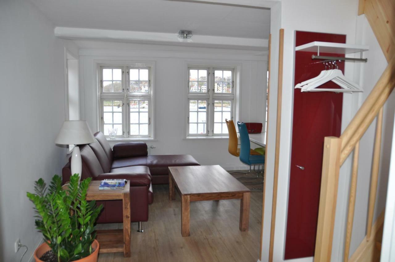 Hafenblick Vom Kapitaenshaus Apartment Flensburg Exterior photo